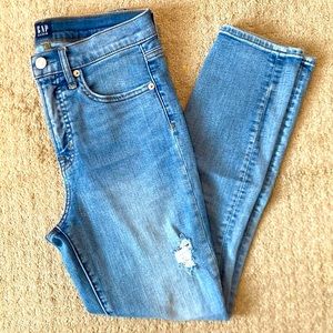 Gap True Skinny jeans